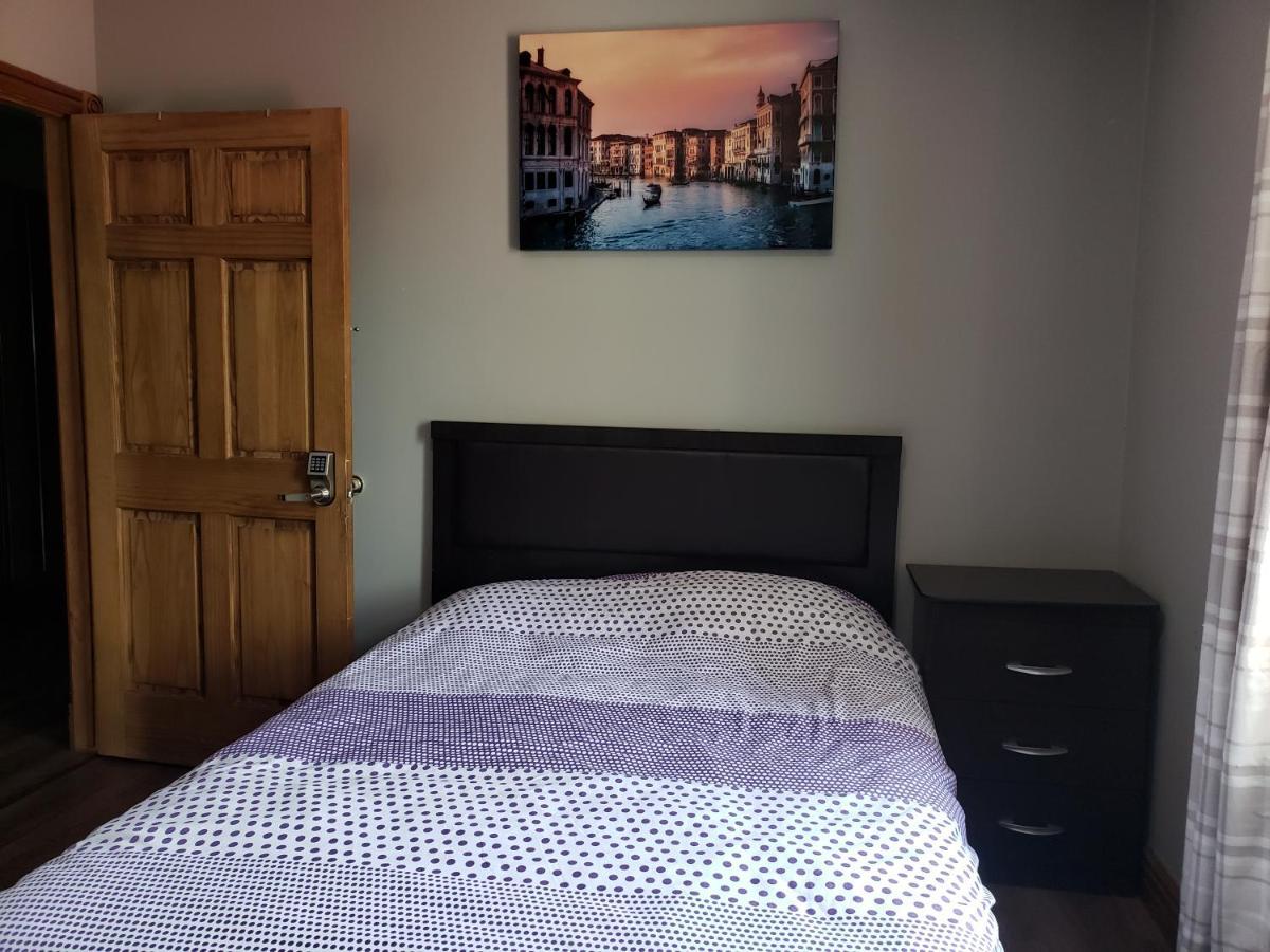Hepworth Hostel Экстерьер фото